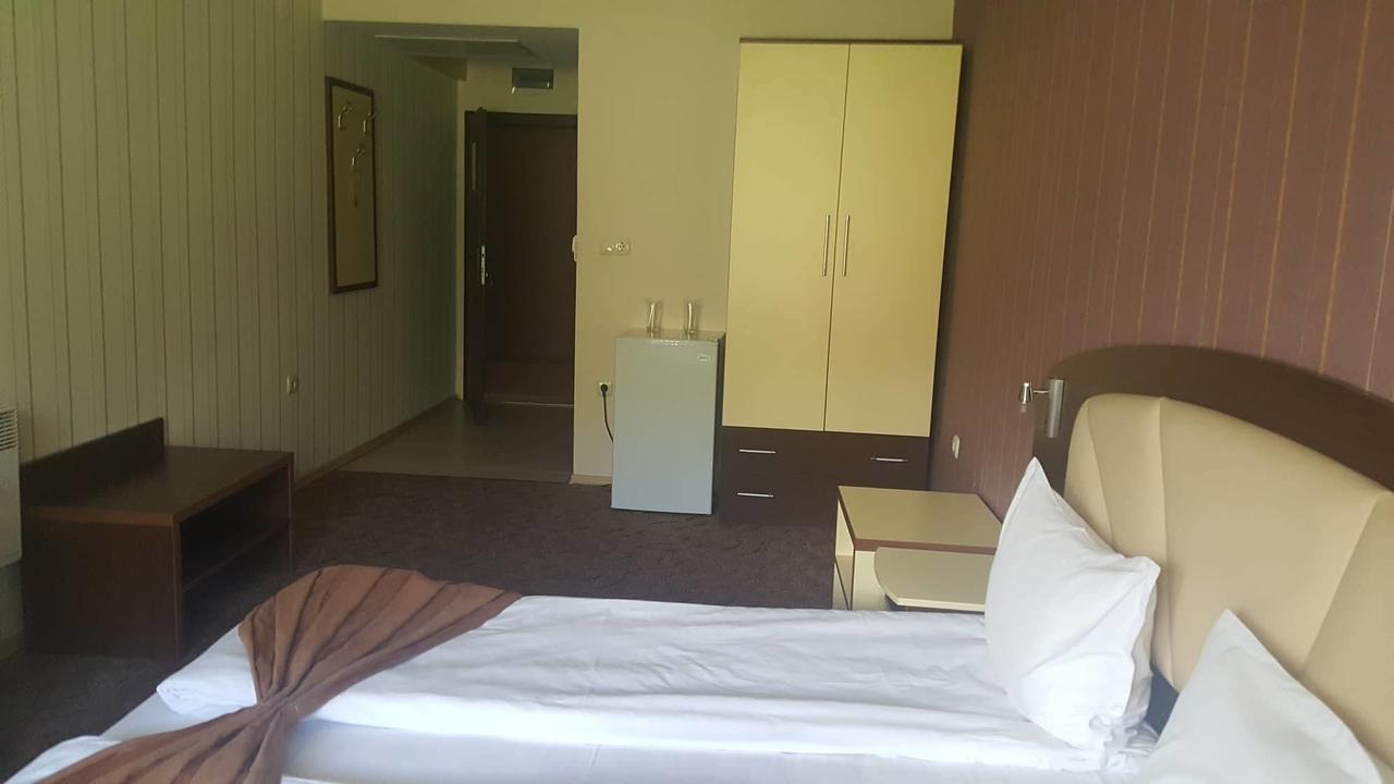 Hotel Alegra 韦林格勒 外观 照片