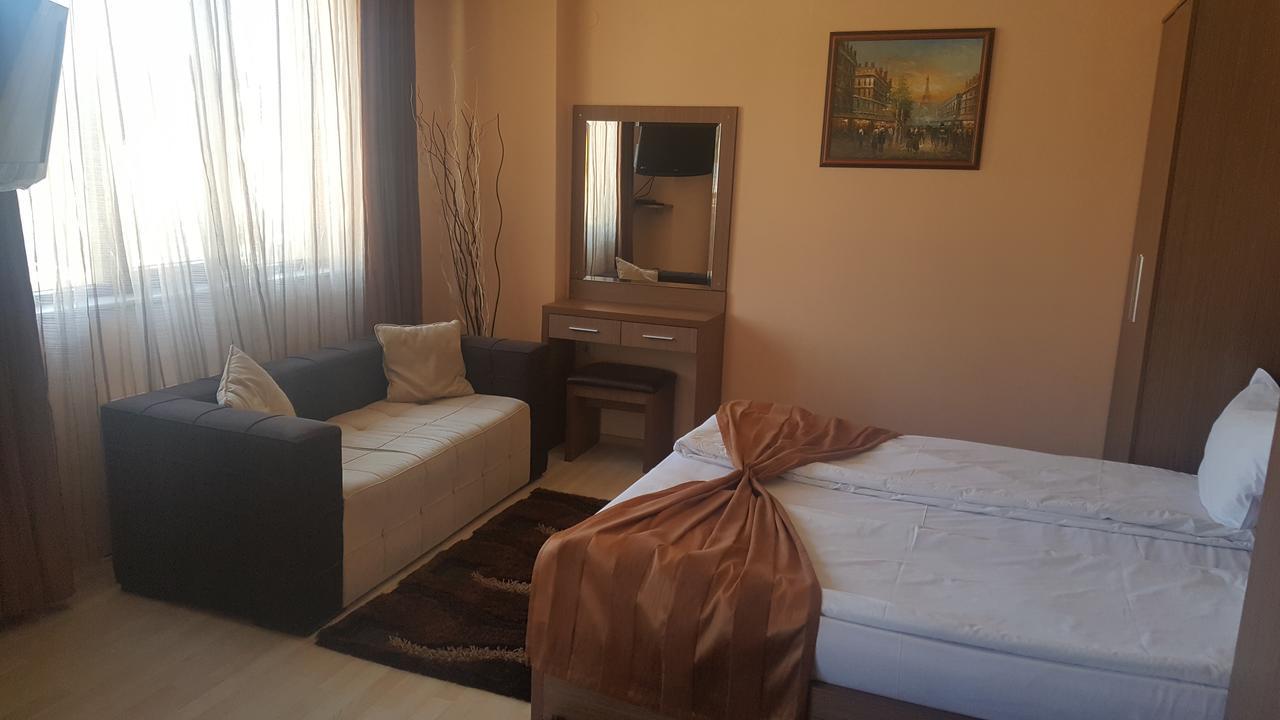Hotel Alegra 韦林格勒 外观 照片